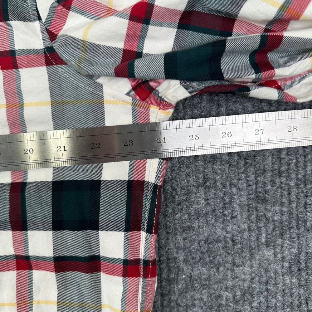 LL Bean Signature Button Down Shirt Mens XL Slimmest Fit Plaid Red Green White - Picture 10 of 12